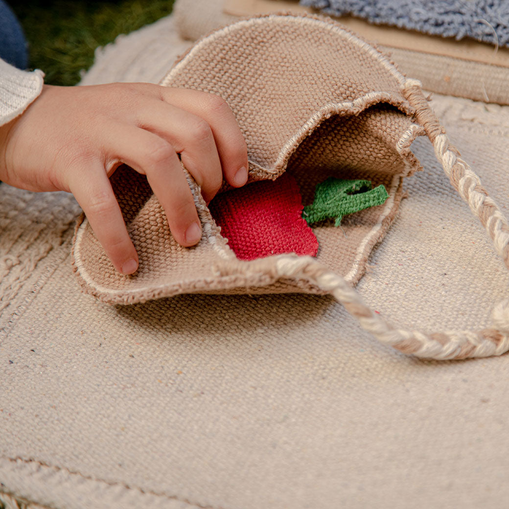Cool Kids Eat Healthy Textile Book