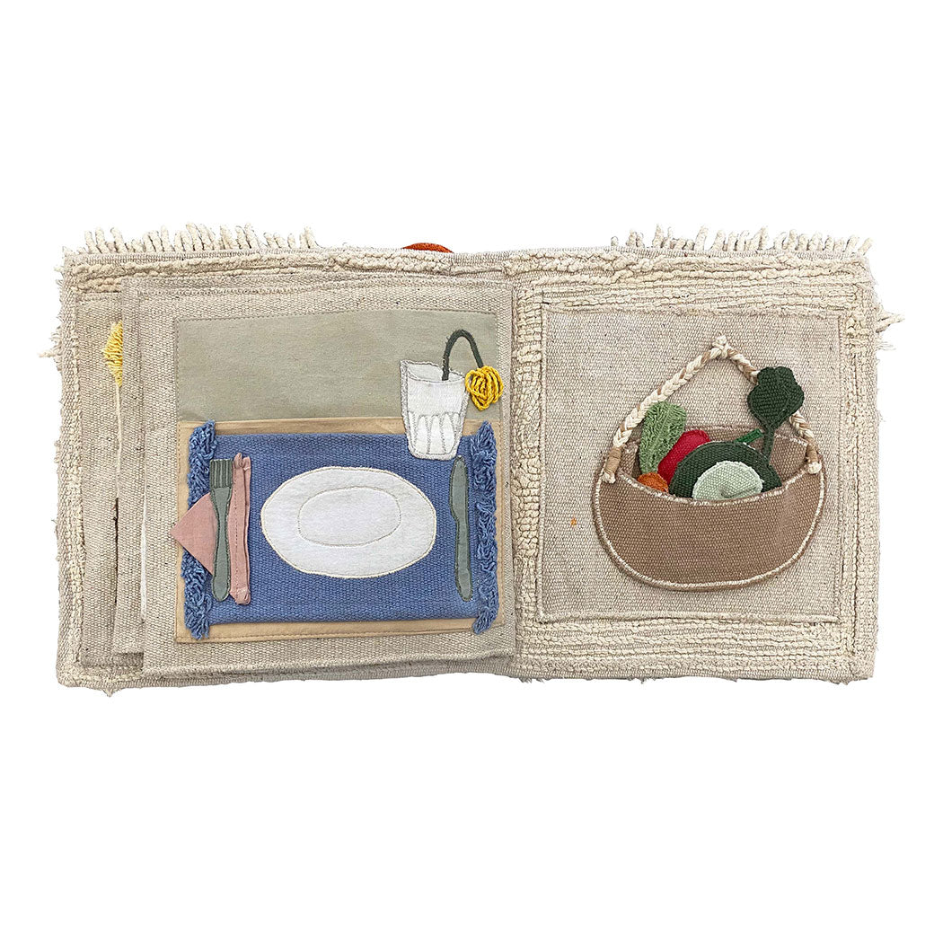 Cool Kids Eat Healthy Textile Book