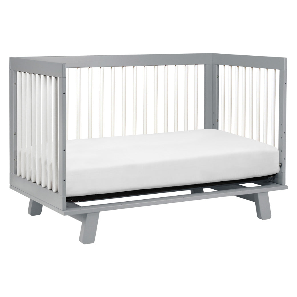 Daybed conversion of Babyletto Hudson 3-in-1 Convertible Crib And Toddler Rail crib in -- Color_White/Grey