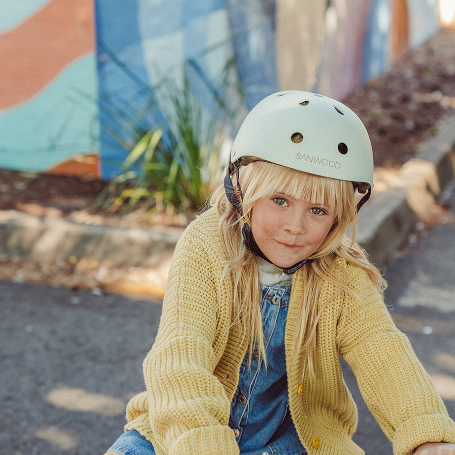 Banwood Classic Helmet | Modern Nursery™