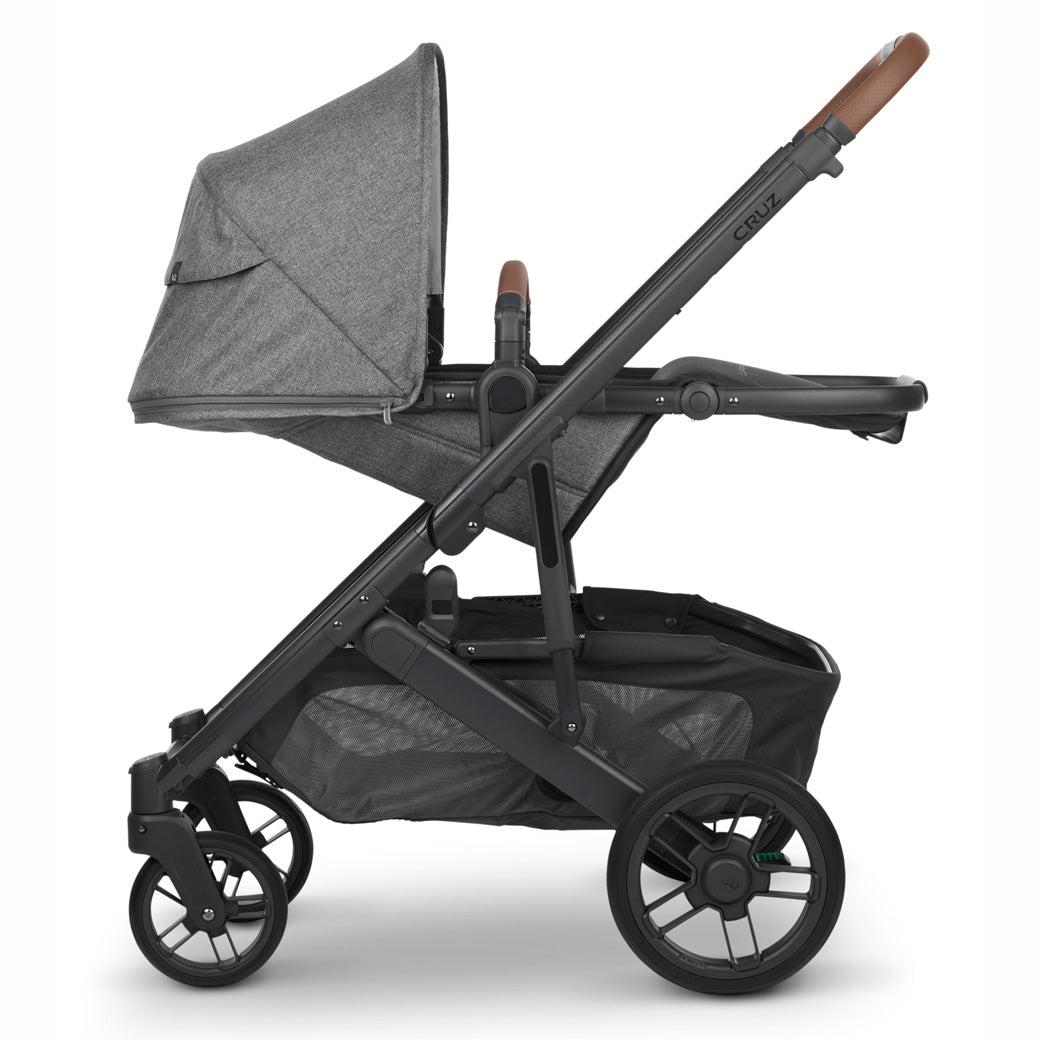 Cruz V2 Stroller