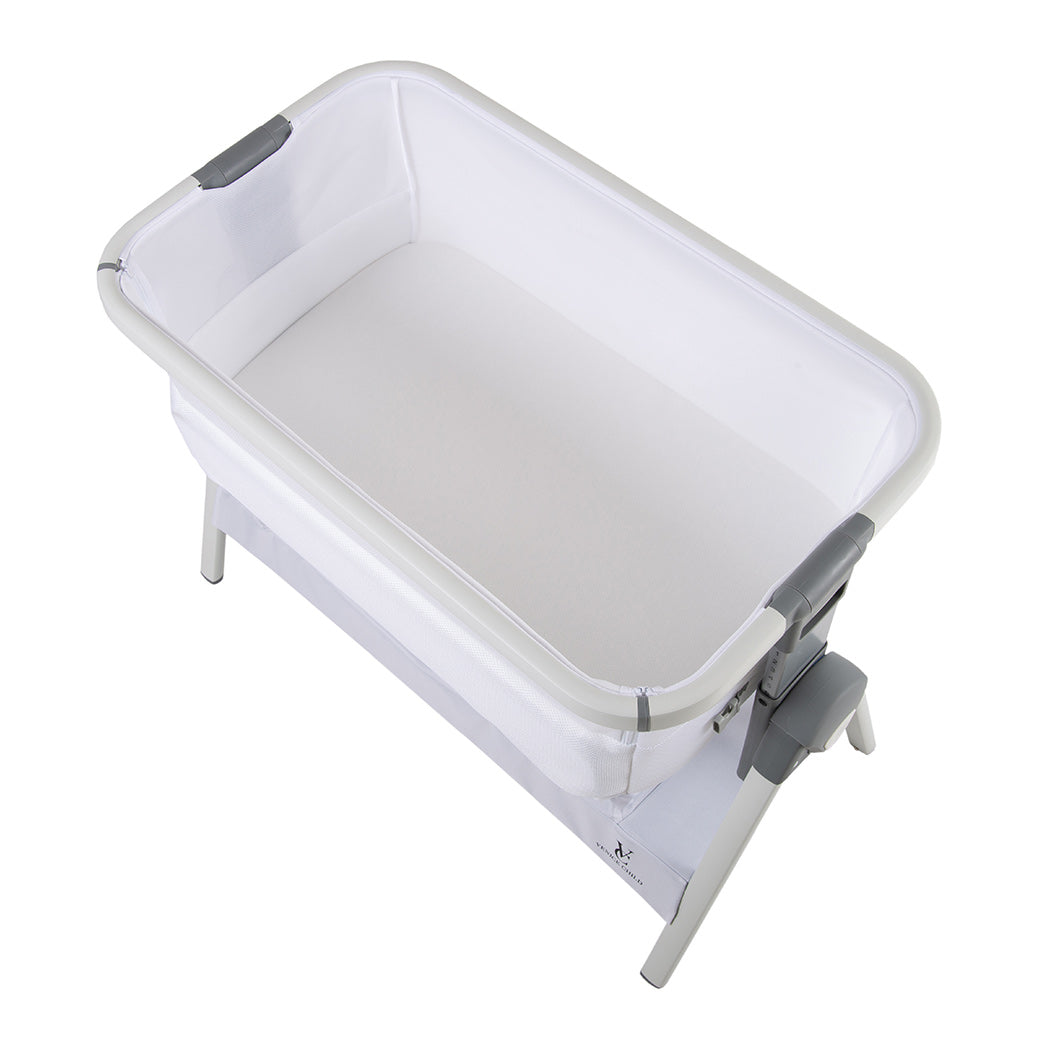 California Dreaming Bedside Bassinet