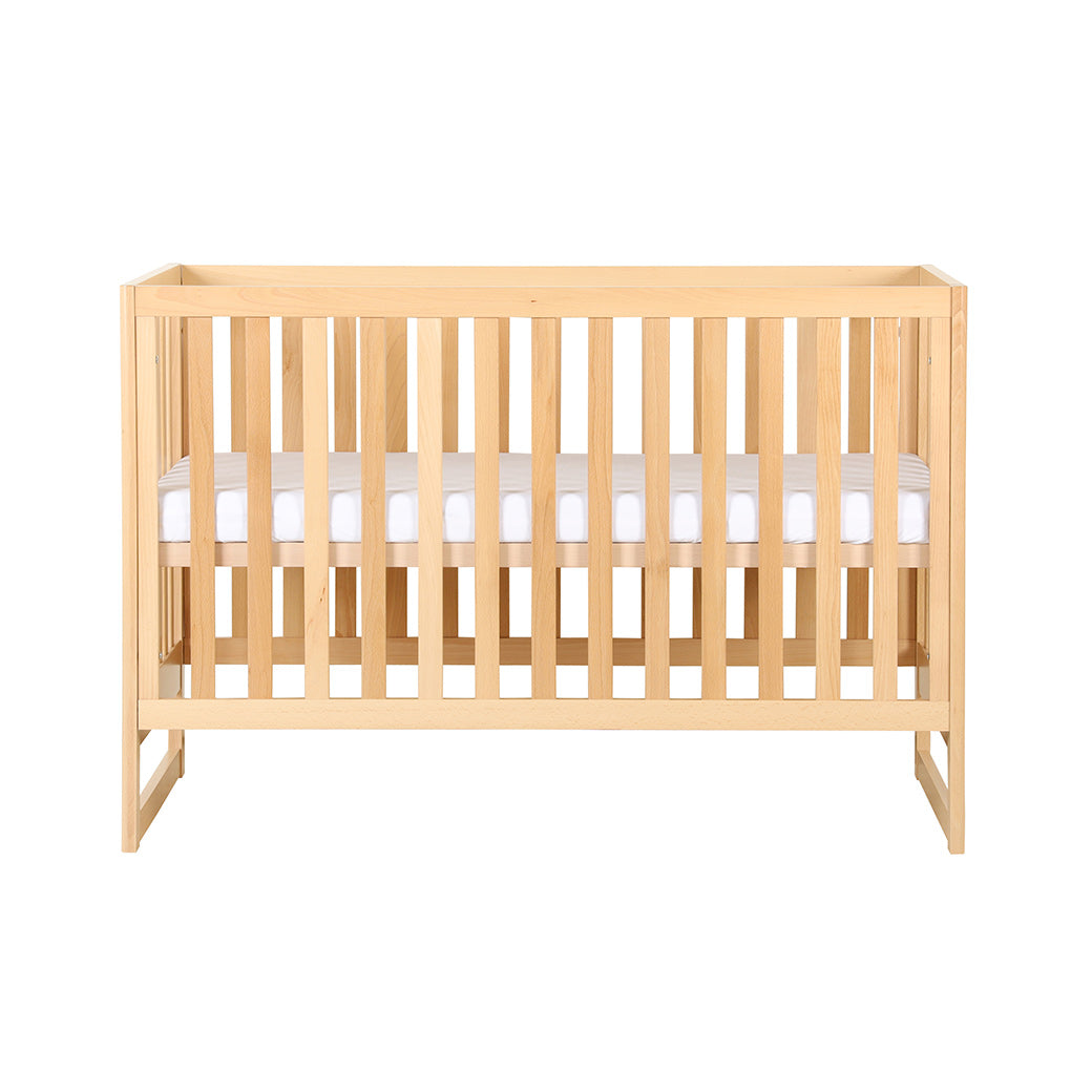 Front view of Dadada Austin 3-in-1 Crib in -- Color_Natural