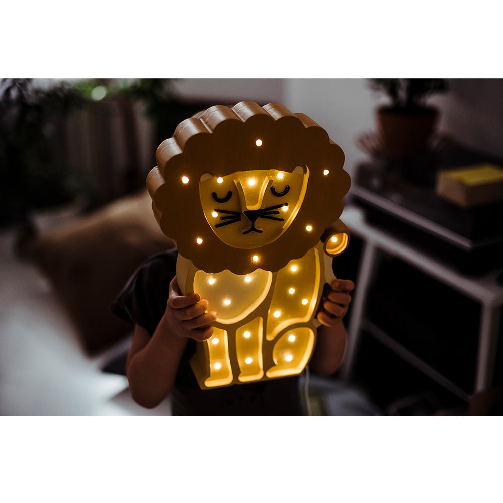 Lion Lamp