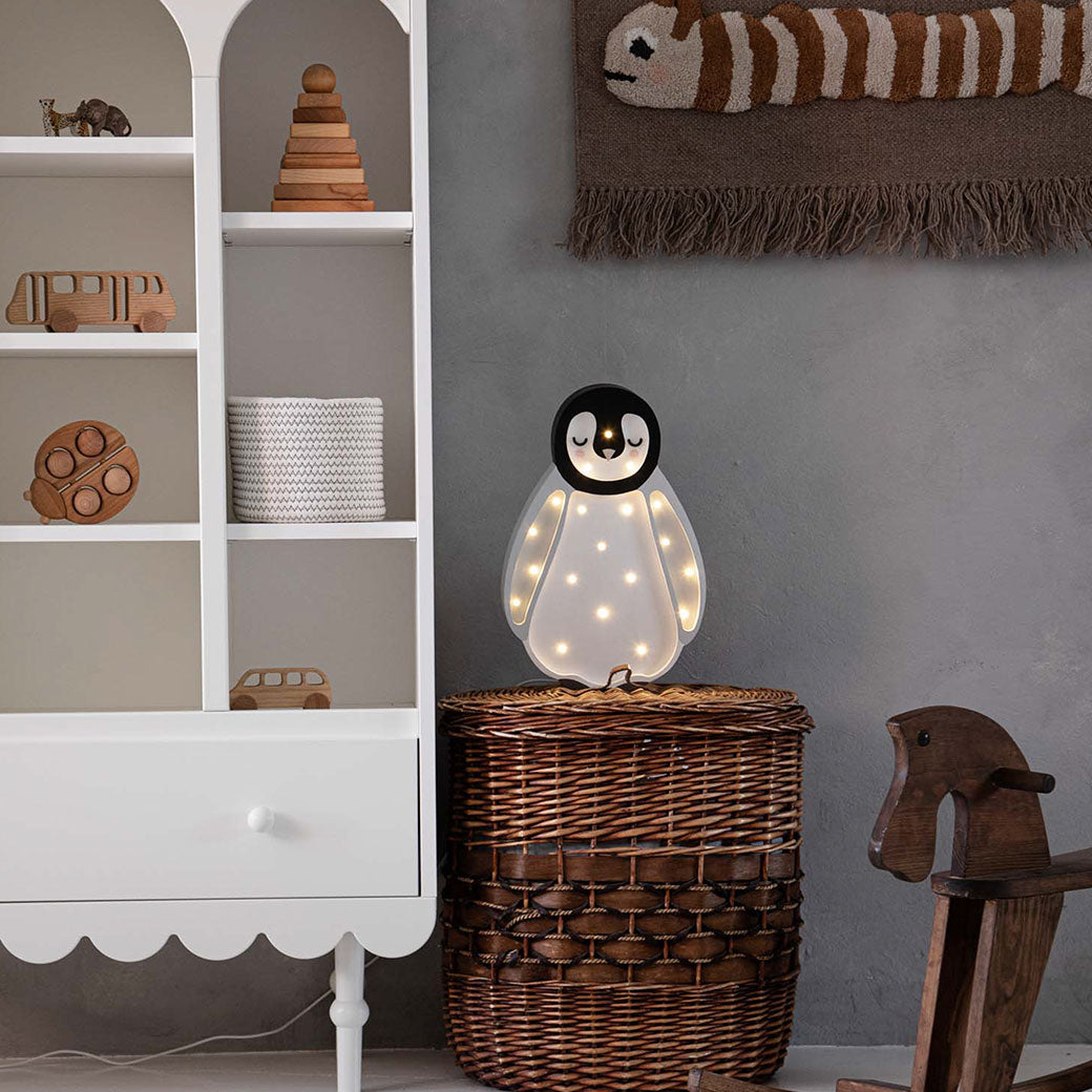 Penguin Lamp