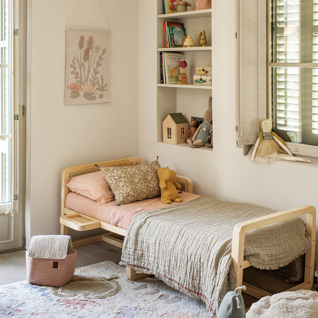 Magic Pond Wall Decor