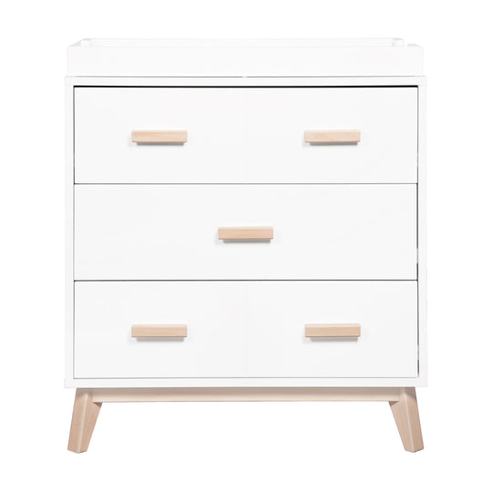Front view of Babyletto's Scoot 3-Drawer Changer Dresser without the tray in -- Color_Washed Natural/White