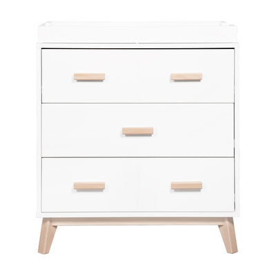 Front view of Babyletto's Scoot 3-Drawer Changer Dresser without the tray in -- Color_Washed Natural/White