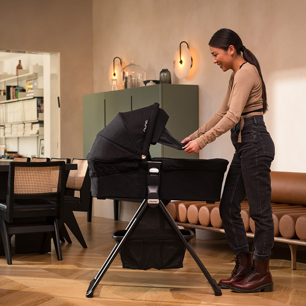 MIXX Series Bassinet + Stand