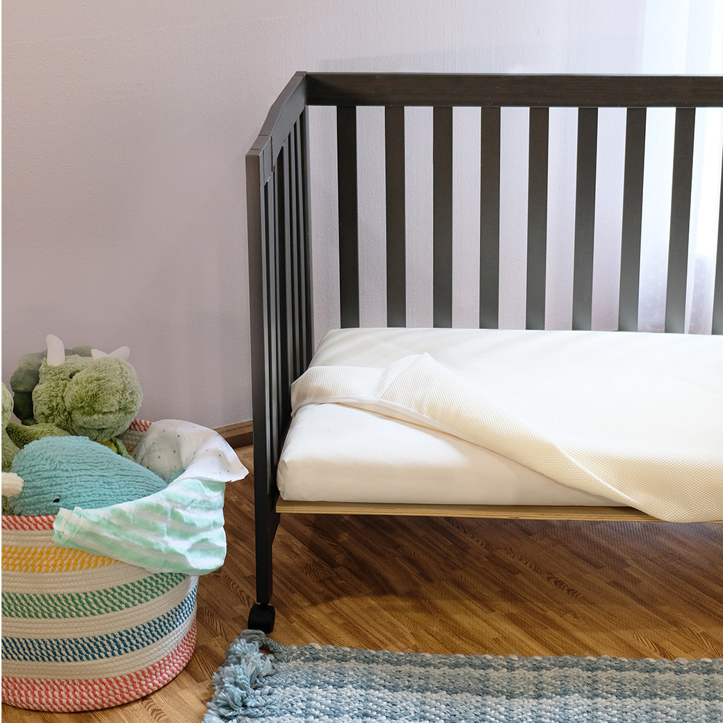 Organic Breathable Mini Crib Mattress