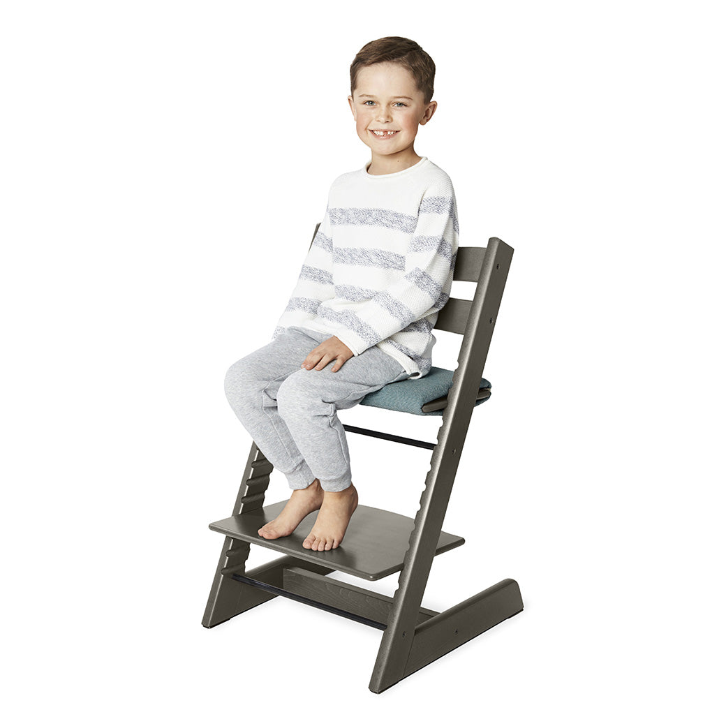 Stokke-Tripp-Trapp-High-Chair-in--Color_Hazy Grey