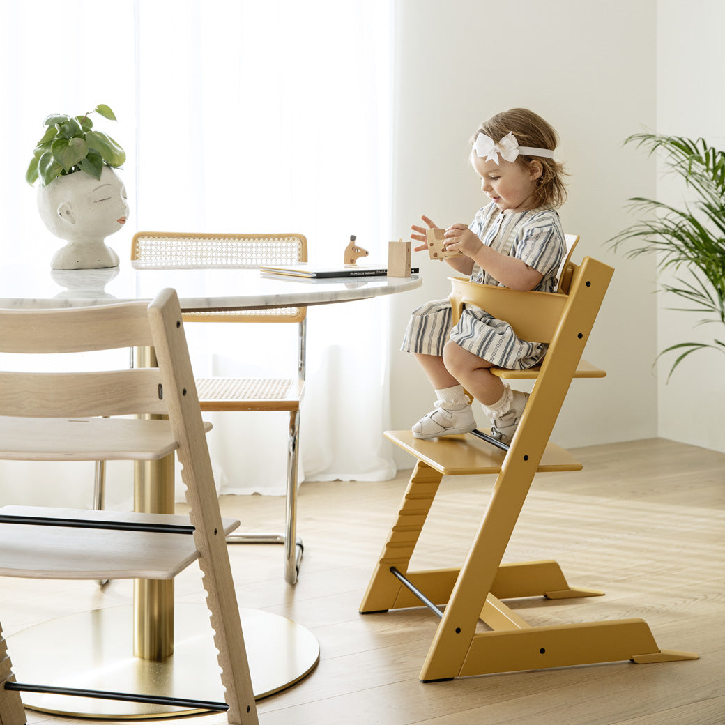 Stokke-Tripp-Trapp-High-Chair-in--Color_Sunflower Yellow