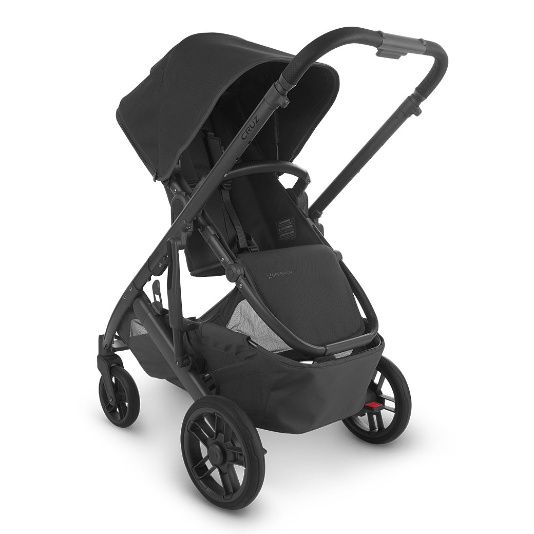 Parent-facing configuration of the uppababy cruz v2 stroller in all black -- Color_Jake