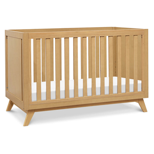 DaVinci Otto 3-in-1 Convertible Crib in -- Color_Honey _ Wood