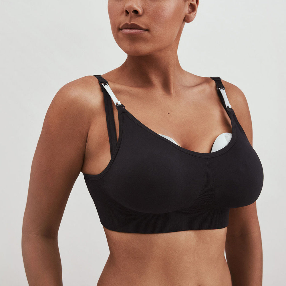 Elvie's non-electric Curve breast pump used inside a bra - DesignWanted :  DesignWanted