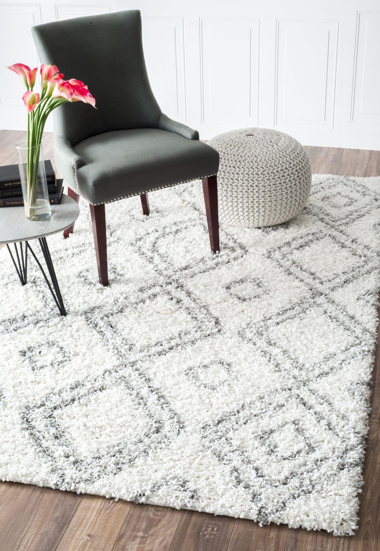 nuLOOM Iola Easy Shag Rug in White | Modern Nursery™